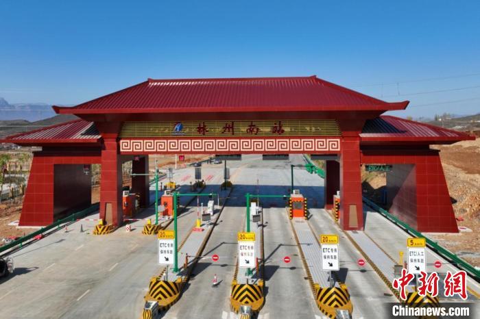 一日两条高速建成通车 河南高速公路通车总里程将近9000公里